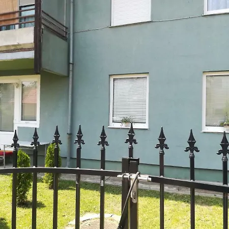 Apartman Csengettyű Apartman